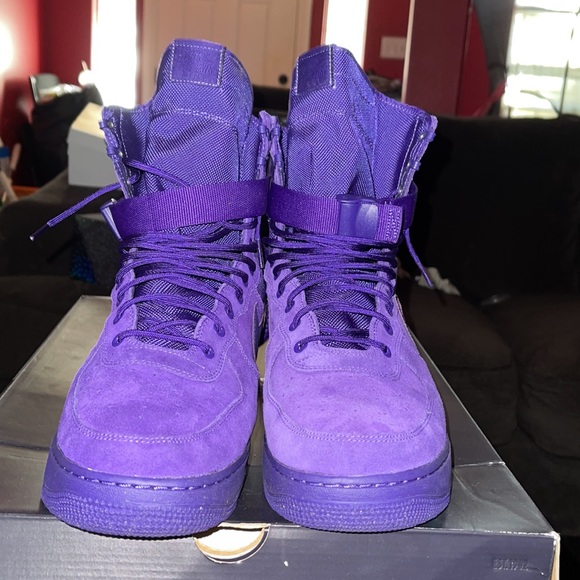 “Court purple” SF AF1 Nike size 15 - Picture 5 of 9